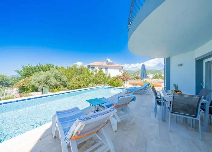 Lacitrus & Szálloda *